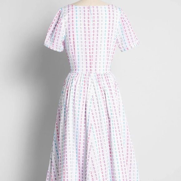 Modcloth "Fabulous Fit and Flare Shirt Dress" in Dots - Picture 2 of 4